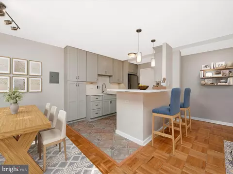 3900 Tunlaw Rd NW #104, Washington, DC 20007