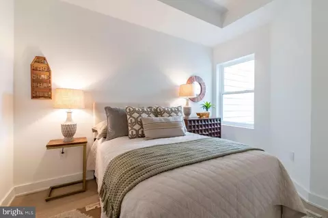 4017 Davis Pl NW #8, Washington, DC 20007 photo 16