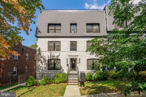 4017 Davis Pl NW #8, Washington, DC 20007 photo 22