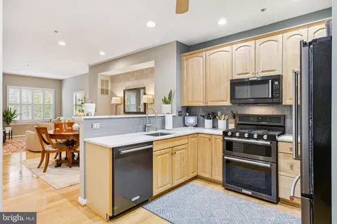 Kitchen - 2114 12th St NW, Washington, DC 20009 photo 1 of 4