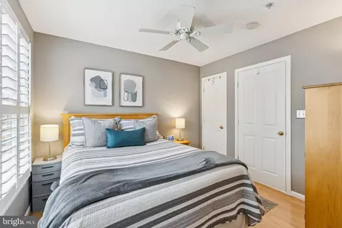 Bedroom - 2114 12th St NW, Washington, DC 20009 photo 5 of 6