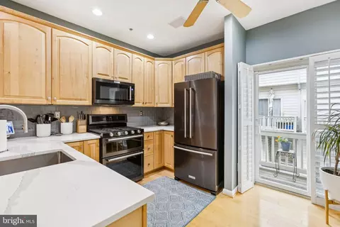 Kitchen - 2114 12th St NW, Washington, DC 20009 photo 2 of 4
