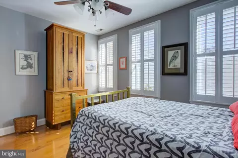 333 16th St SE, Washington, DC 20003 photo 23