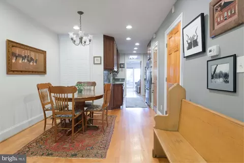 333 16th St SE, Washington, DC 20003 photo 8