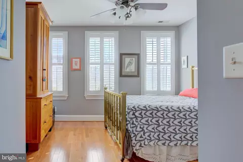 333 16th St SE, Washington, DC 20003 photo 22