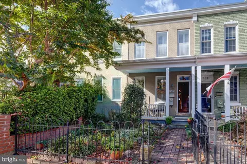 333 16th St SE, Washington, DC 20003