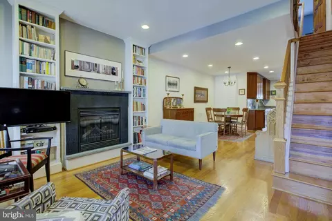 333 16th St SE, Washington, DC 20003 photo 4