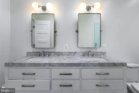 2465 18th St NW #4, Washington, DC 20009 photo 17