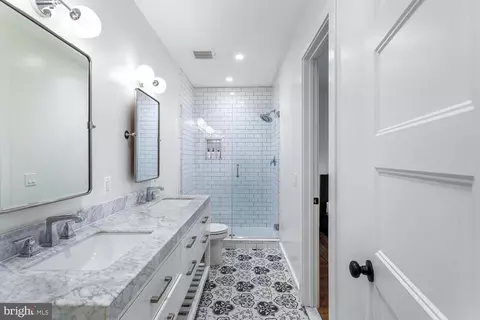 2465 18th St NW #4, Washington, DC 20009 photo 15