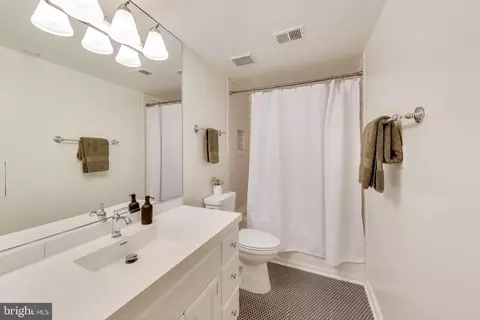 2001 19th St NW #3, Washington, DC 20009 photo 22