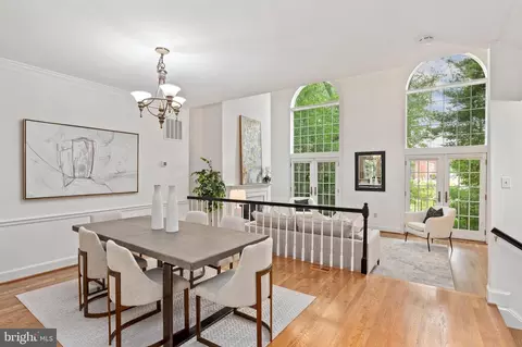 3729 Winfield Ln NW, Washington, DC 20007