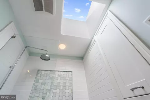 Bath - 520 4th St SE, Washington, DC 20003 photo 2 of 2