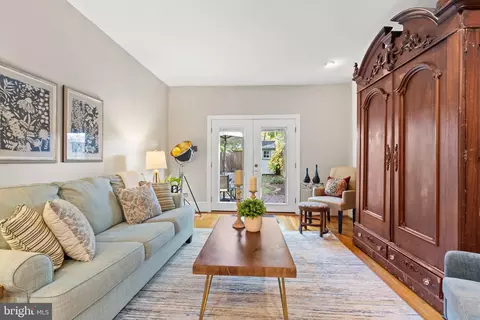 Other - 520 4th St SE, Washington, DC 20003 photo 6 of 10