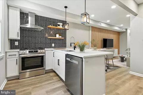 2613 Franklin St NE, Washington, DC 20018