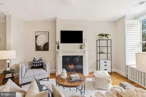 Other - 323 12 D St SE, Washington, DC 20003 photo 2 of 15