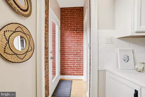 Entry Way - 323 12 D St SE, Washington, DC 20003 photo 3 of 7