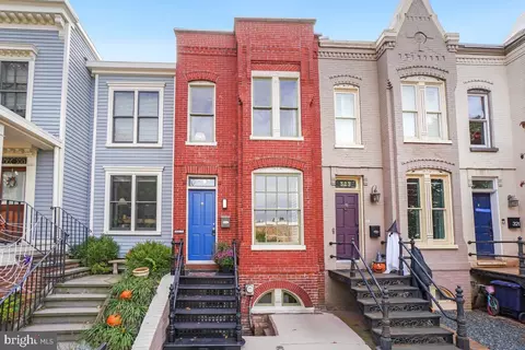 Exterior - 323 12 D St SE, Washington, DC 20003 photo 2 of 12