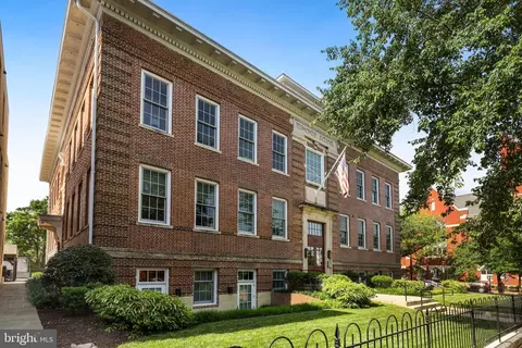 901 D St NE #3, Washington, DC 20002 photo 1