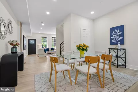 Dining - 1129 8th St NE, Washington, DC 20002 photo 1 of 2