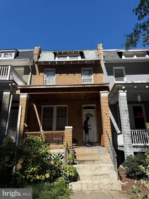 1305 Taylor St NW, Washington, DC 20011