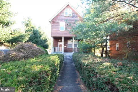 1119 45th St NE, Washington, DC 20019