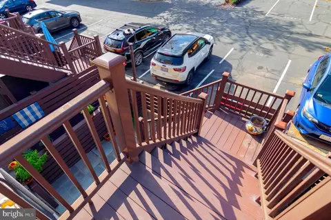 Exterior - 253 14th St SE #A, Washington, DC 20003 photo 2 of 3