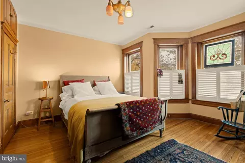 Bedroom - 543 11th St SE, Washington, DC 20003 photo 1 of 10