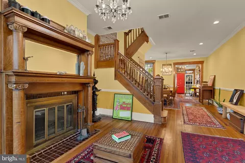 Other - 543 11th St SE, Washington, DC 20003 photo 3 of 8