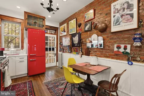Kitchen - 543 11th St SE, Washington, DC 20003 photo 3 of 5