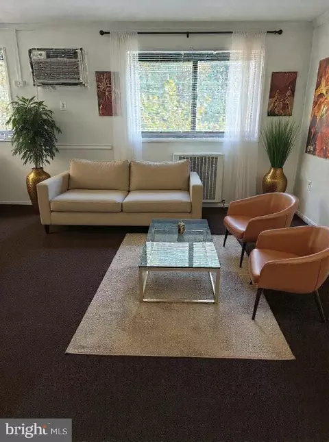 3109 Naylor Rd SE #204, Washington, DC 20020