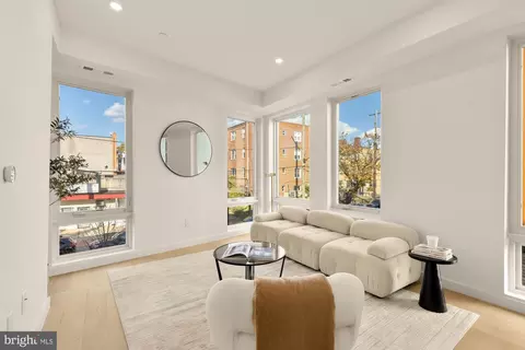 30 Kennedy St NW #6, Washington, DC 20011