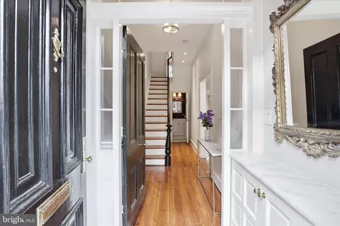 3011 Dumbarton St NW, Washington, DC 20007 photo 6
