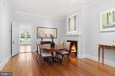 3011 Dumbarton St NW, Washington, DC 20007 photo 14