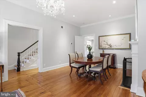 3011 Dumbarton St NW, Washington, DC 20007 photo 13