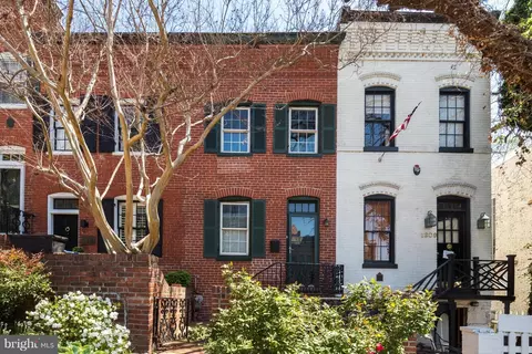 1211 35th St NW, Washington, DC 20007