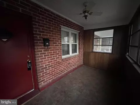 122 33rd St NE, Washington, DC 20019 photo 3