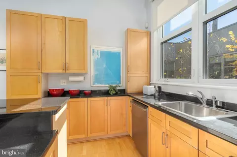 2380 Champlain St NW #15 NOW 305 PENTHOUSE, Washington, DC 20009 photo 13