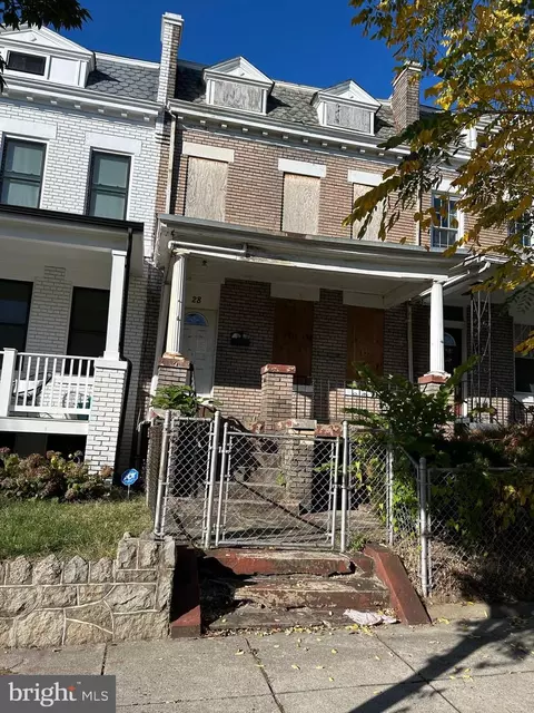 28 Girard St NE, Washington, DC 20002