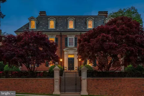 2861 Woodland Dr NW, Washington, DC 20008