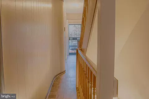 Entry Way - 648 E Street St NE, Washington, DC 20002 photo 4 of 6