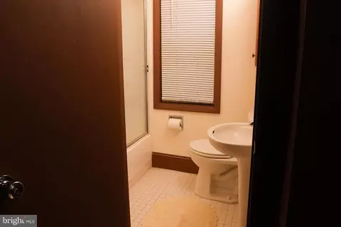 Bath - 648 E Street St NE, Washington, DC 20002 photo 2 of 2