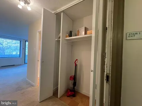 1245 4th St SW #E108, Washington, DC 20024 photo 4