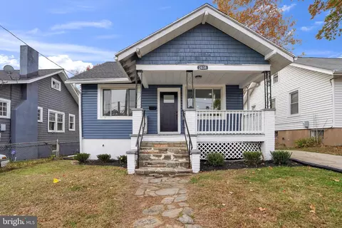 2838 27th St NE, Washington, DC 20018