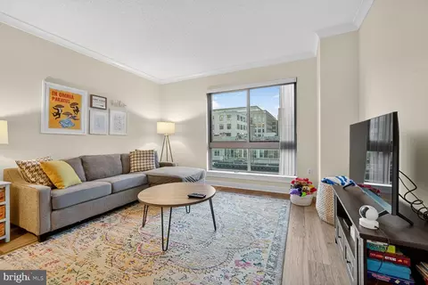 777 7th St NW #526, Washington, DC 20001