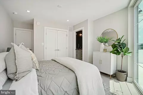 901 19th St NE #PH1, Washington, DC 20002 photo 18