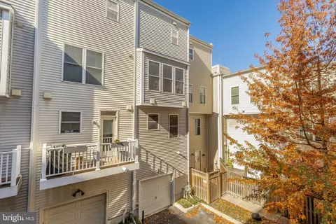 Exterior - 351 L St SE, Washington, DC 20003 photo 3 of 8