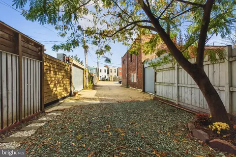 Exterior - 825 11th St NE, Washington, DC 20002 photo 1 of 2