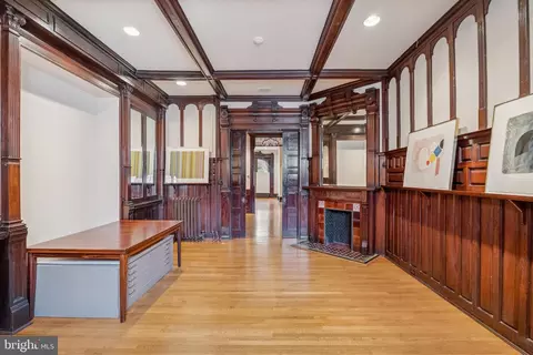 Living - 2012 R St NW, Washington, DC 20009 photo 3 of 4