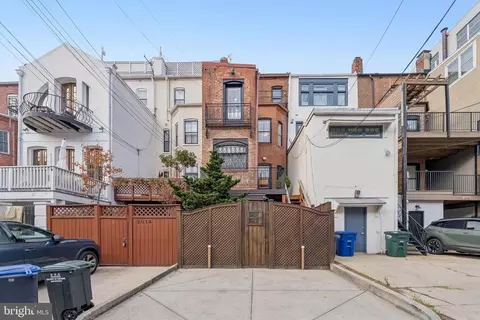 Exterior - 2012 R St NW, Washington, DC 20009 photo 8 of 8