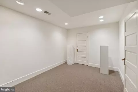 Bedroom - 2012 R St NW, Washington, DC 20009 photo 2 of 2